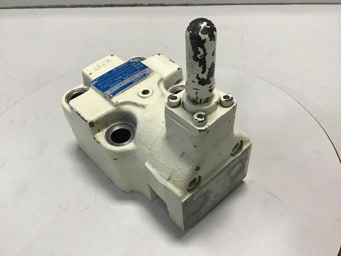 Used TOKIMEC VICKERS Valve DGMFN-5-X-A2H-B2H-30J  Used