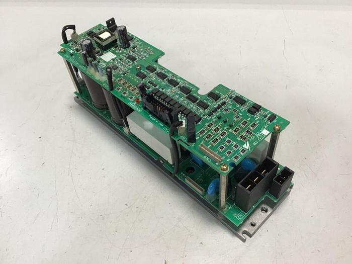 Used YASKAWA Servo Drive JUSP-ACPCB05JAA Used #131479