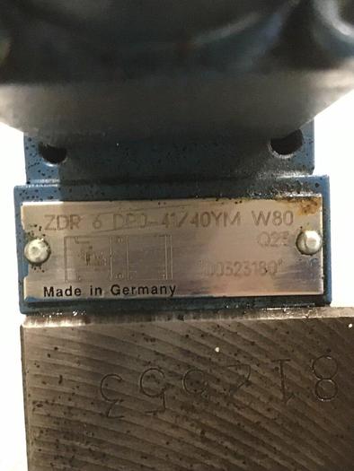 Used REXROTH Valve 4WRKE35W2-0000-21/6A24EZ9 Used