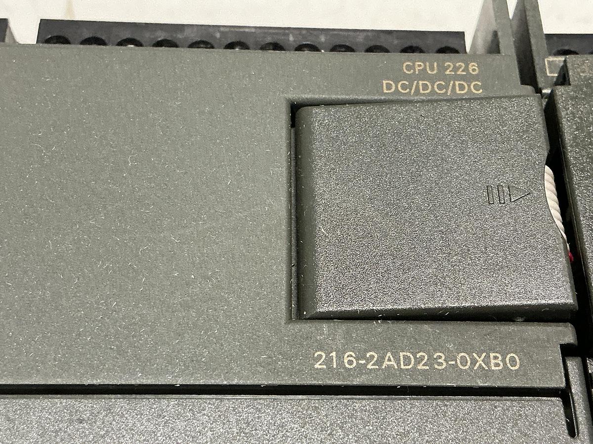 Used SIEMENS  6ES7 216-2AD23-0XB0