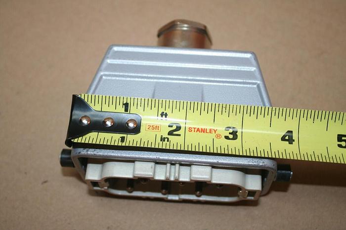 Used PHOENIX CONTACT Connector / Hood HBS 10.1700 #20466