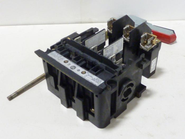 Used ALLEN BRADLEY 30 Amp Disconnect Switch 1494V-DS30 SER A #57397