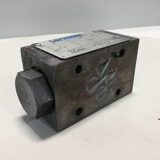 Used VICKERS Check Valve DGMDC 3 Y PK 41 #91414