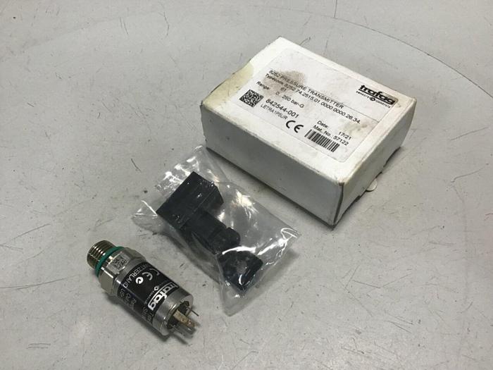 Used TRAFAG Pressure Sensor 8252.74.2515 USED