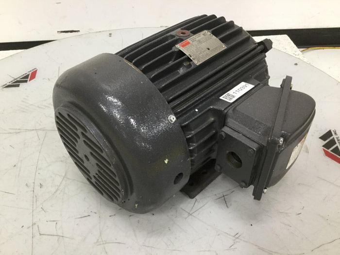 Used DAYTON ELECTRIC Efficient Inverter Motor 2MXV3 Used