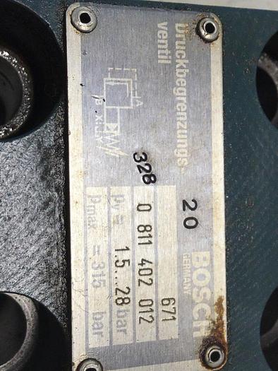 Used BOSCH Valve 0 811 402 012 #137396