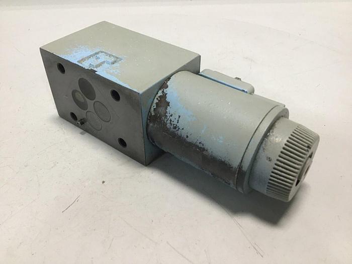 Used VICKERS Valve DG4V3S6AMUHL760EN490 #114956