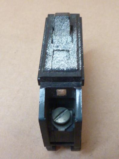 Used WESTINGHOUSE 20 Amp Circuit Breaker QUICKLAG QC120 #31371