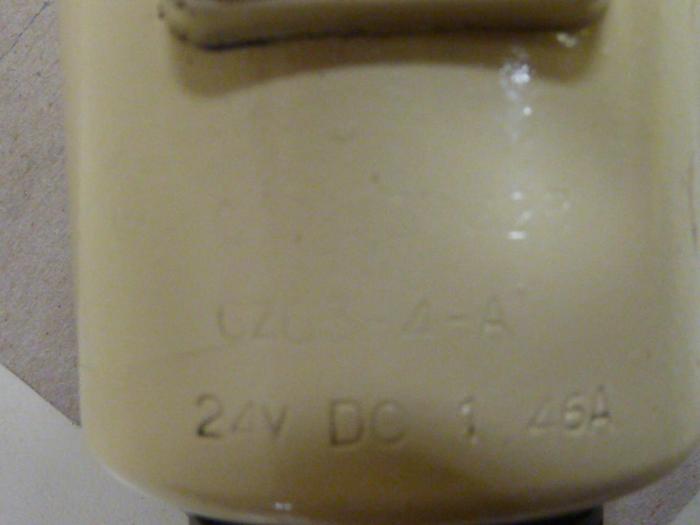 Used MANNESMANN REXROTH Hydraulic Valve 4WE10J32CG24N9K4 #58928