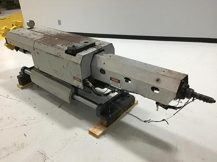 Used VAN DORN 20 Oz Injection Unit 230-RS-20FHT / IU Used #145393