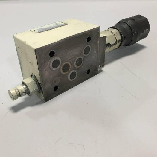 Used REXROTH Valve ZDR10VP720200YM #93381