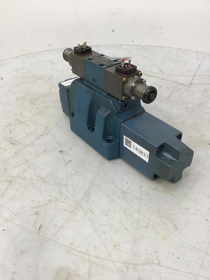 Used REXROTH 4WRZ25W132551/6A24NEZ4/M