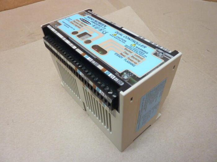 BANNER ENGINEERING Controller GMMDSD1NT-1T2 OR GMMDSDINT-IL2 Used