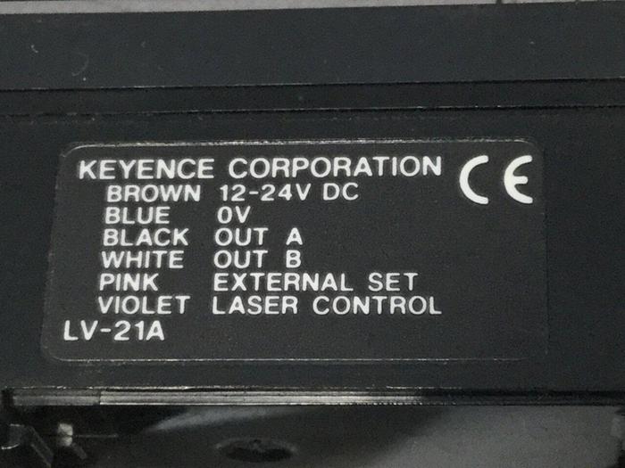 Used KEYENCE CORP Digital Laser Sensor Amplifier LV-21A #103567