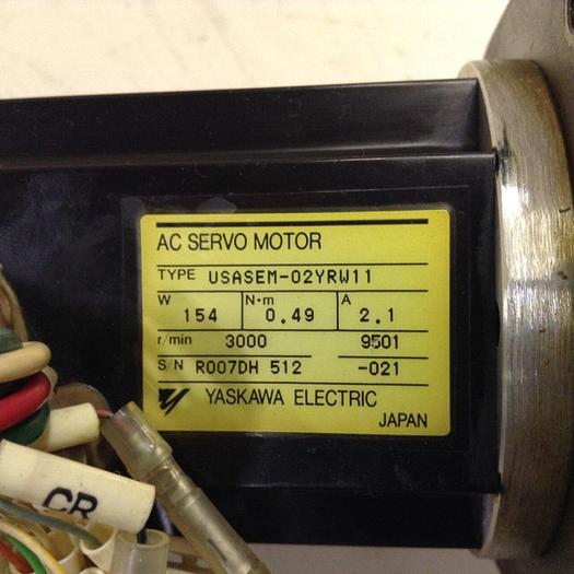 Used YASKAWA AC Servo Motor USASEM-02YRW11 Used
