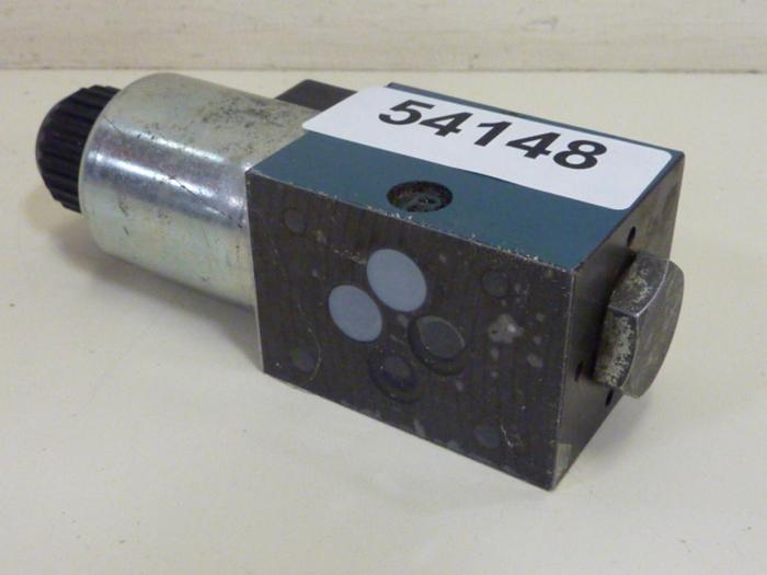 Used BOSCH Directional Valve 0 810 091 227 #54148