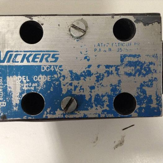 Used VICKERS Directional Hydraulic Valve DG4V322AMUHL760 Used