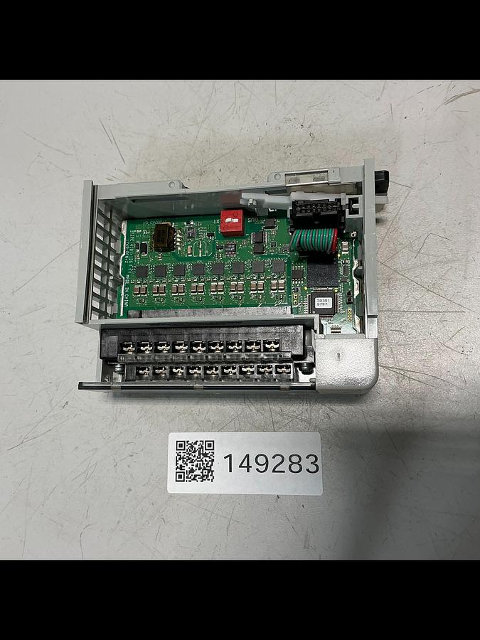 Used ALLEN BRADLEY 1769-0F 8V