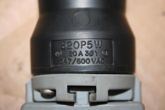 Used HUBBELL Male Plug 520P5W Used