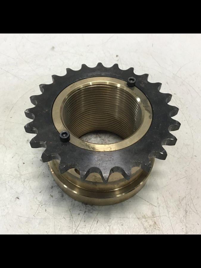 Used CINCINNATI MILACRON Die Height / Adjustable Tie Bar Nut 5037988 #143431