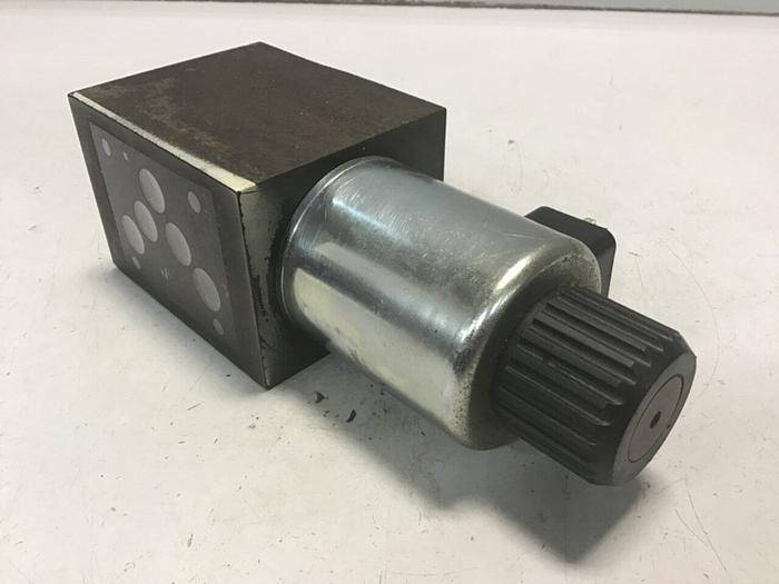 Used BOSCH Valve 9810232454 081WV10P1V1068WS024/00D51 #137637