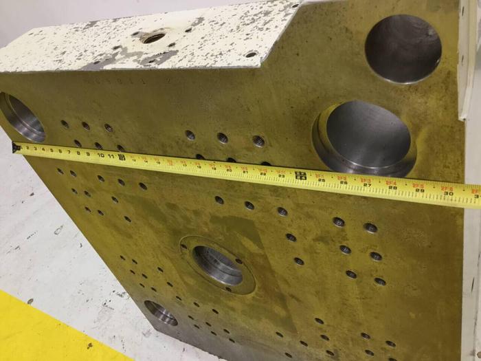 Used VAN DORN Front Stationary Platen 313372 Used