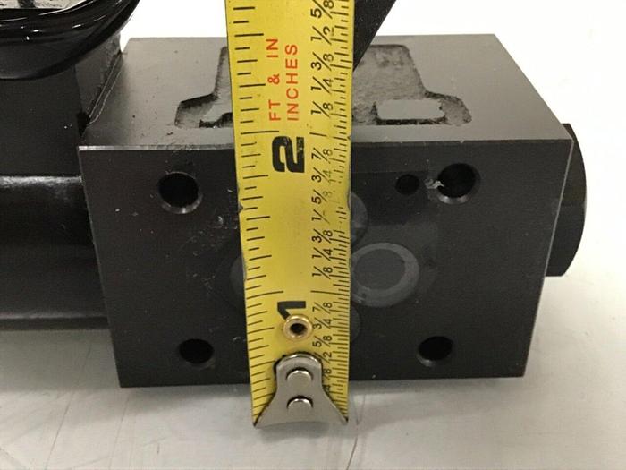 Used YUKEN Directional Valve DSG-01-2B2-D24-70358 #118257