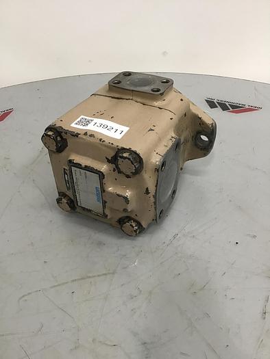 Used VICKERS Pump 35V35A 11A22R Used #139211