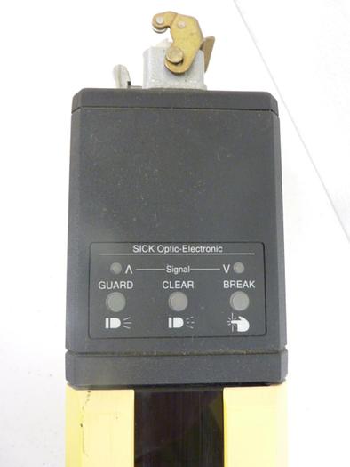 Used SICK OPTIC Light Curtain Receiver AGSE 1200-2221 USED