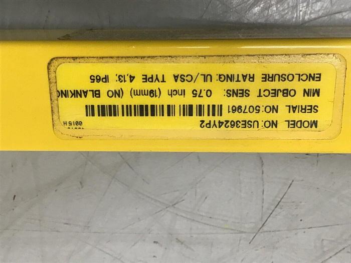 Used BANNER ENGINEERING Light Curtain Emitter USE3624YP2 #49870