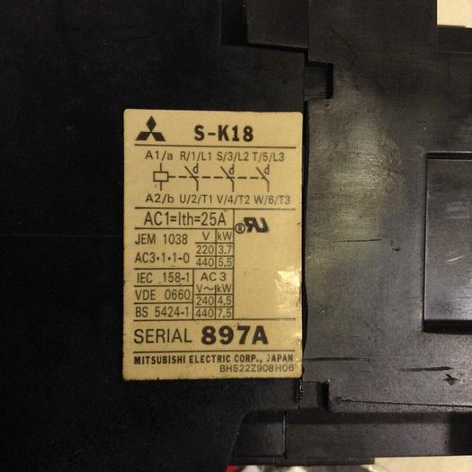 Used MITSUBISHI Contactor S-K18 #76180