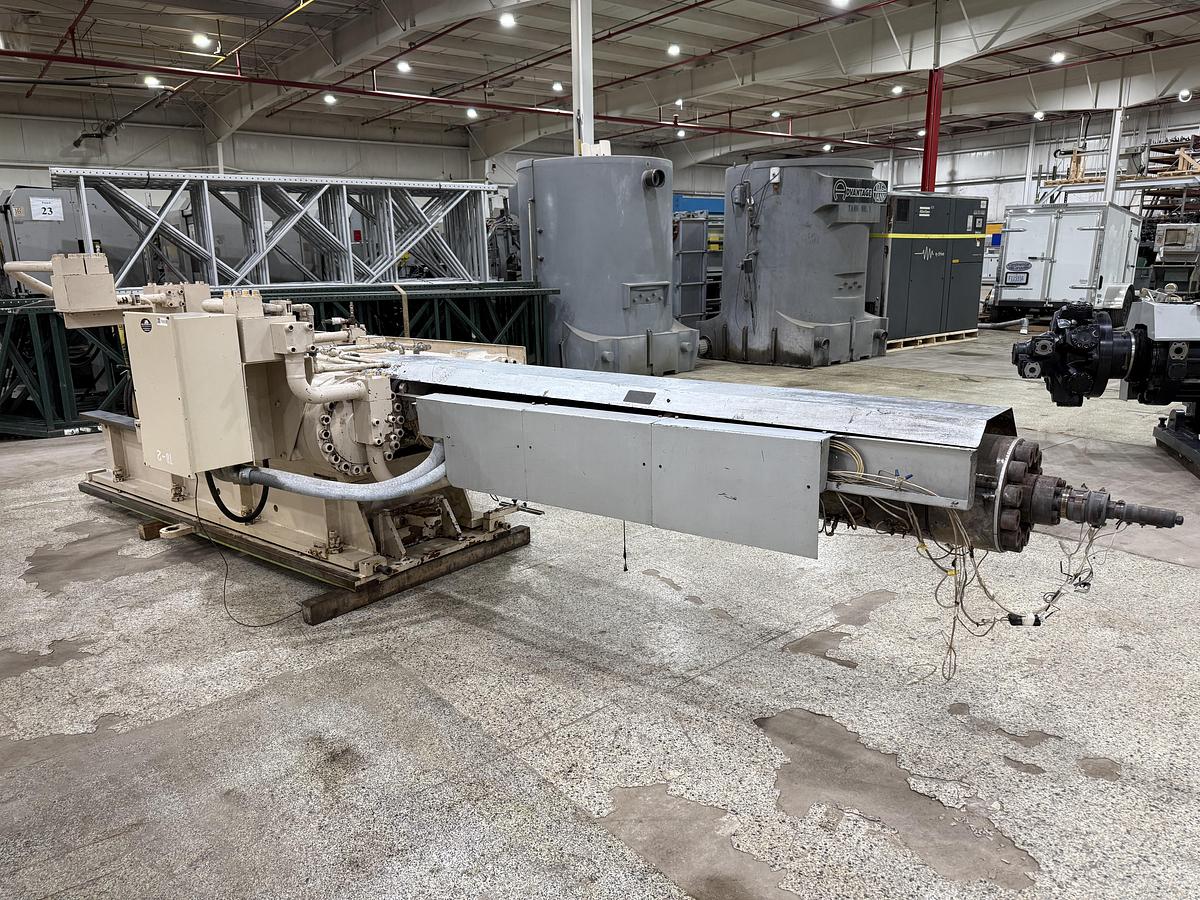 Used UBE INDUSTRIES 246 Oz Injection Unit ST1800US-246 / IU USED