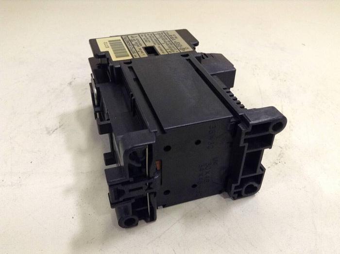 Used FUJI ELECTRIC Contactor SC-03/G SC11AG #86106