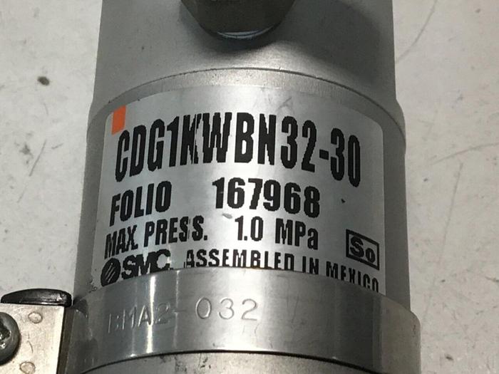Used SMC Cylinder CDG1KWBN32-30 USED
