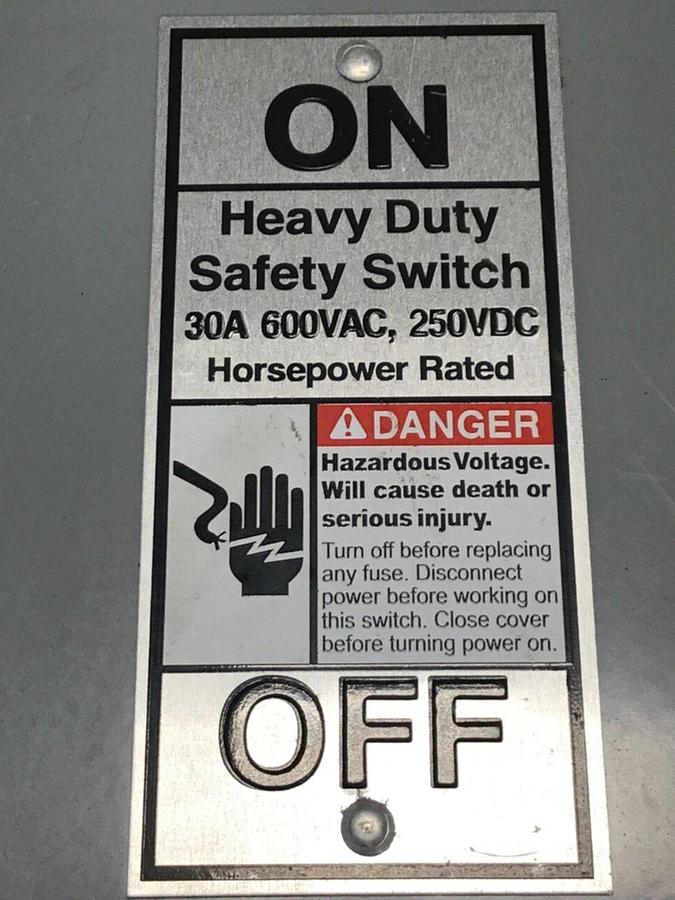 Used SIEMENS 30 Amp Safety Disconnect Switch HNF361 VBII USED