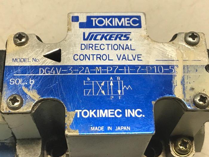 Used VICKERS Directional Control Valve DG4V32AMP7H7P1050 #129685