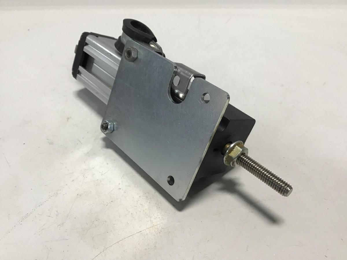 Used NOVOTECHNIK LWH50 Linear Transducer Used #145108