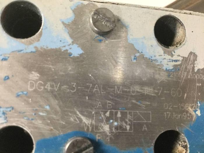 Used VICKERS Valve DG4V37ALMU #99633