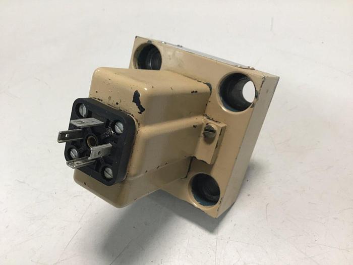 Used BOSCH Valve 0 810 060 045 USED