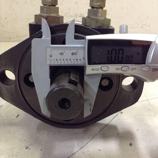 Used CHAR LYNN Die Height Hydraulic Motor 101 2169 009 Used
