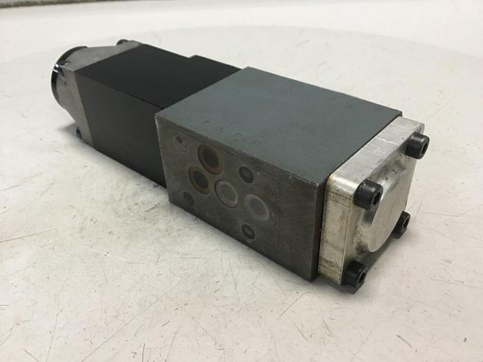 Used REXROTH Valve DBWC-B2-32/315UG24N9K4/12 #140439