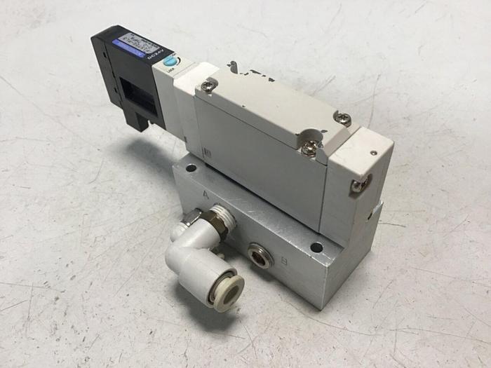 Used KOGANEI Solenoid Valve F15T0G-PL3 #120872