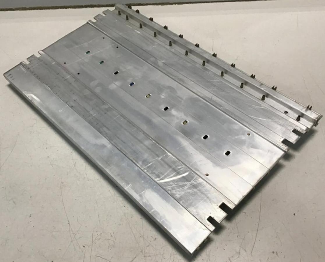 Used SIEMENS Rack Simatic S5 6ES5 700-2LA12 USED