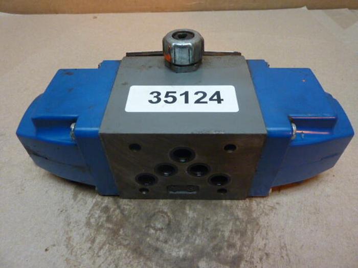 Used VICKERS Valve DG4S-5-3C-W-B-11 #35124