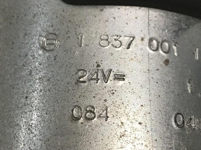 Used BOSCH Valve 9810232455 081WV10P1V1070WS024/00D51 Used