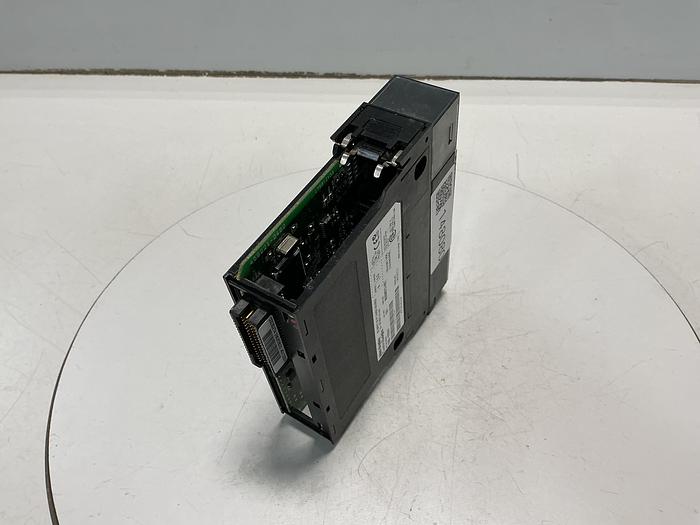 Used ALLEN BRADLEY 1756-IV32/A
