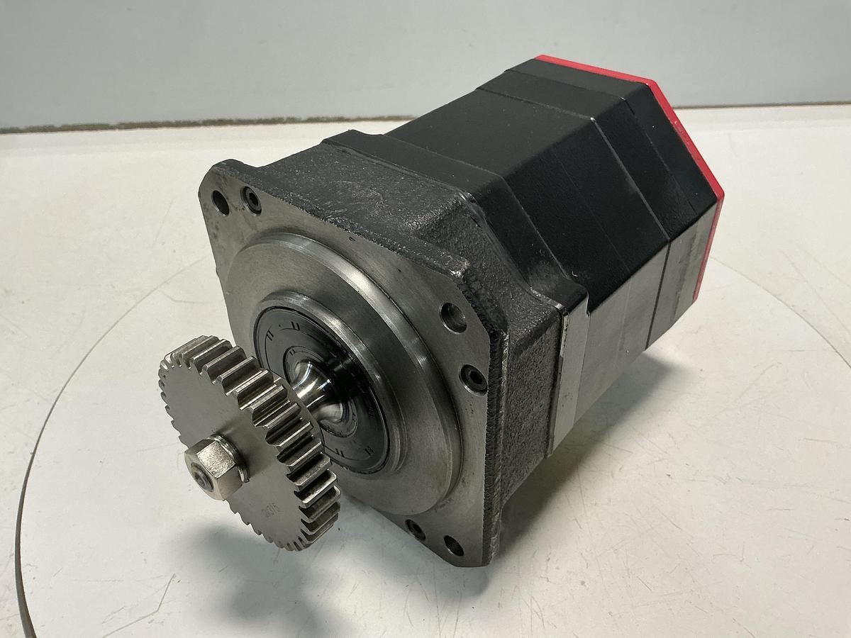 Used 2004 FANUC a8/4000 i s AC Servo Motor USED
