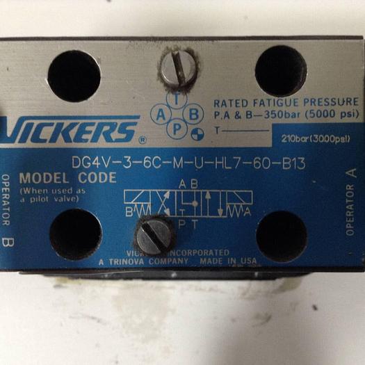 Used VICKERS Valve DG4V-3-6C-M-U-HL7-60-B13 Used