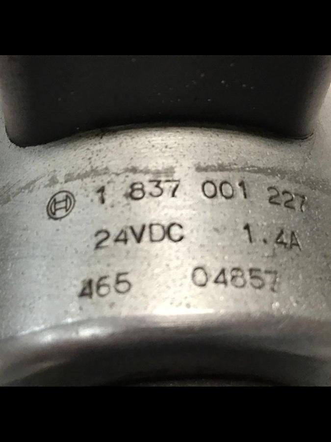 Used BOSCH Directional Valve 0 810 091 423 Used