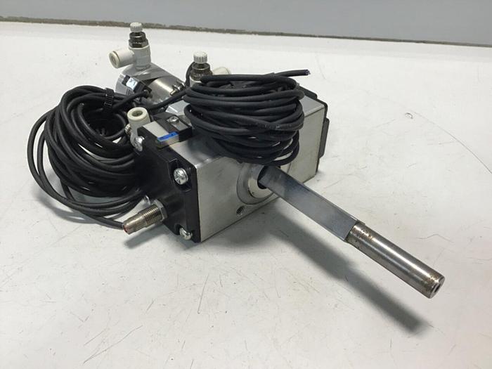 Used KOGANEI Air Cylinder Swing SDA40X15-N-90-358W #121040